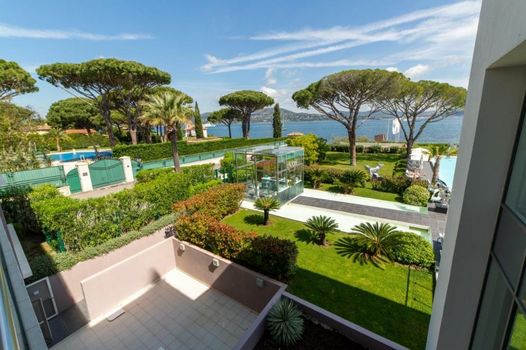 Kube Saint-Tropez