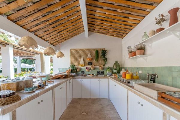 Hôtel La Tartane Saint-Tropez