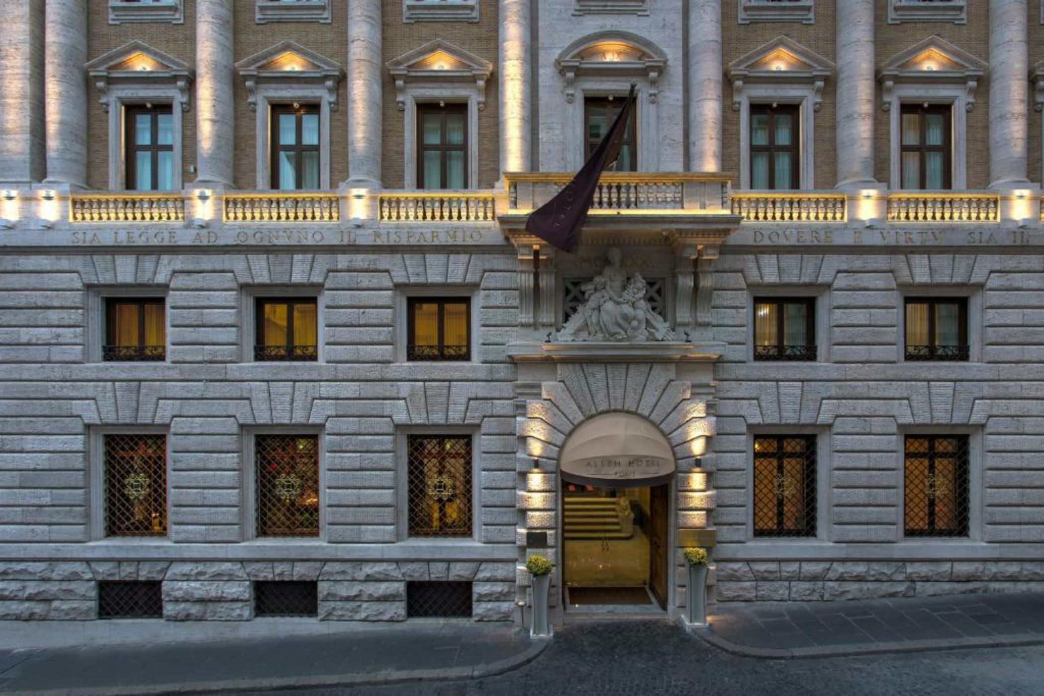 Aleph Rome Hotel, Curio Collection By Hilton