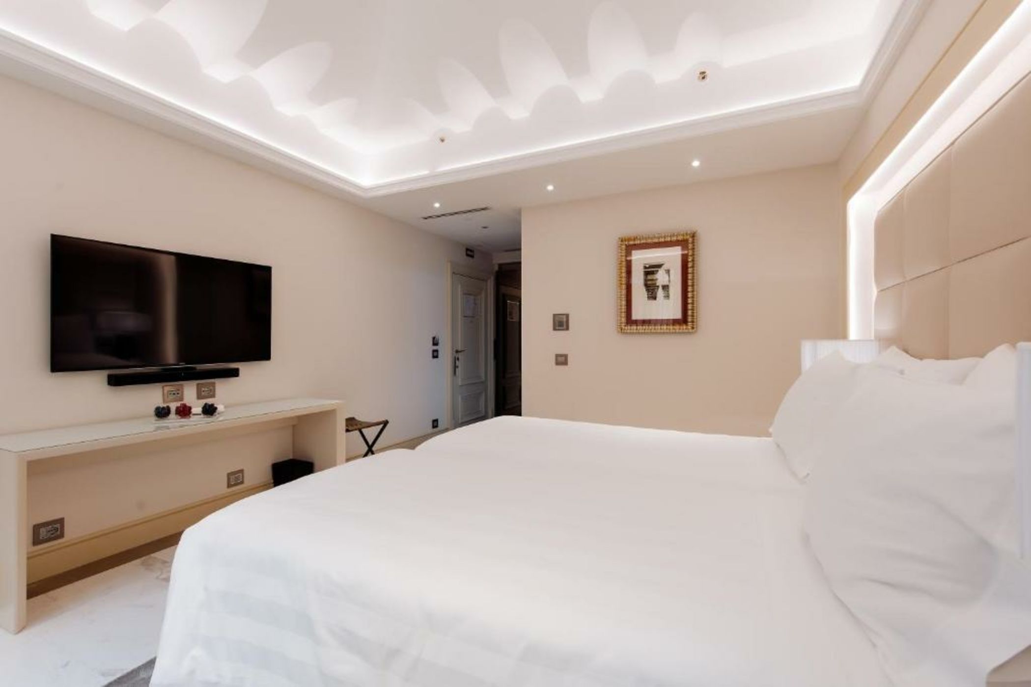 Aleph Rome Hotel, Curio Collection By Hilton