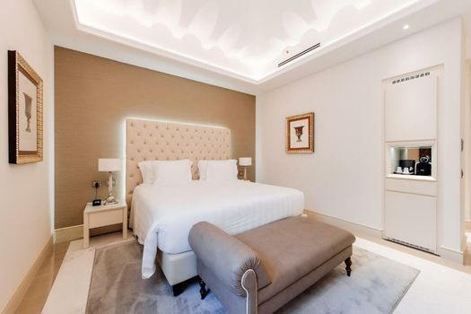 Aleph Rome Hotel, Curio Collection By Hilton