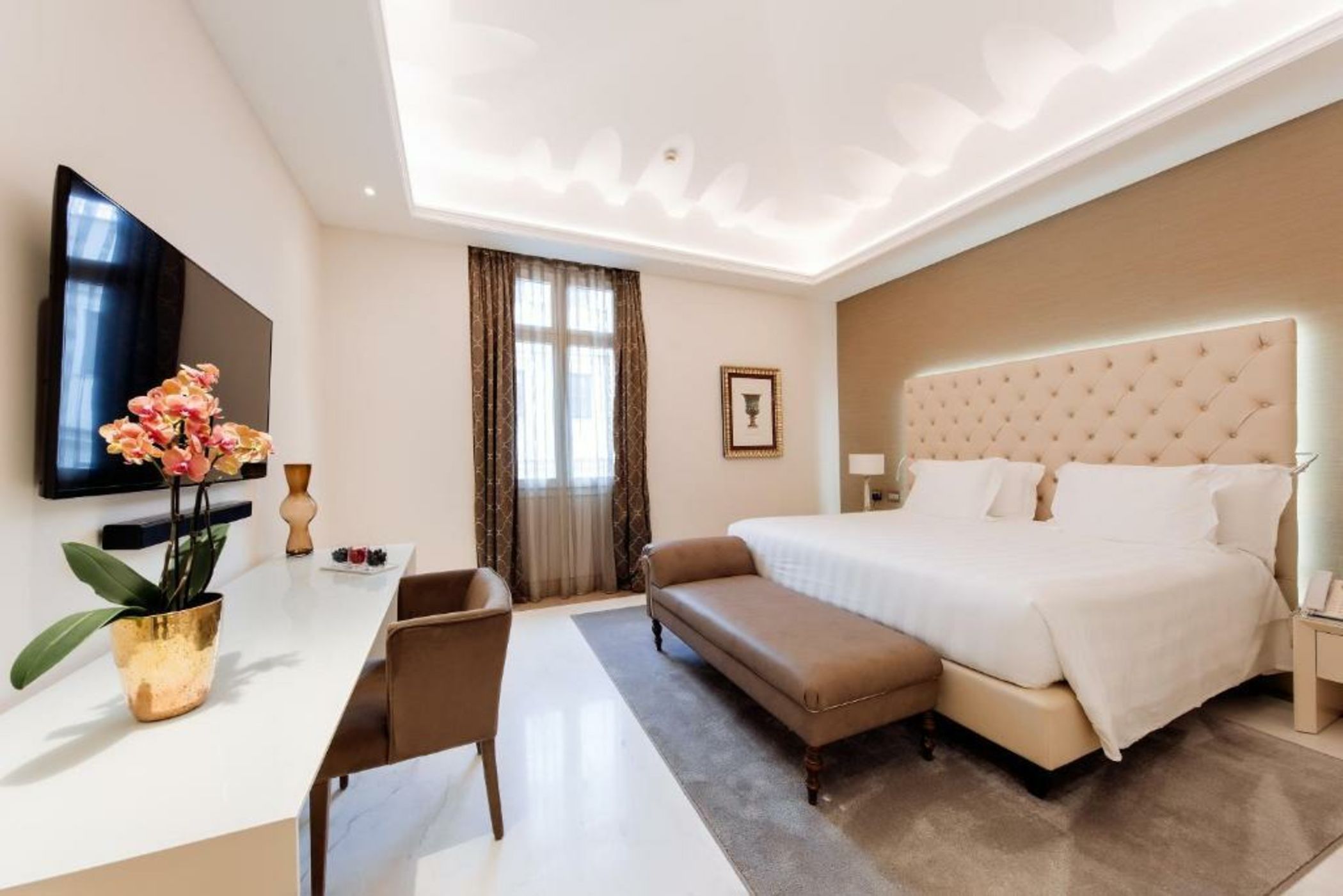 Aleph Rome Hotel, Curio Collection By Hilton
