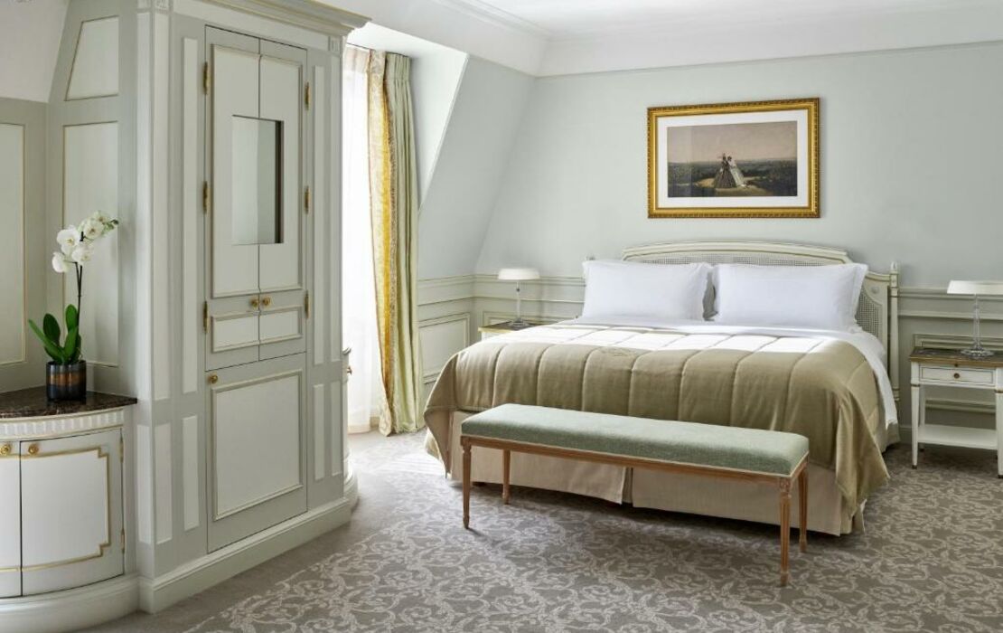 Le Burgundy Paris I Junior suite