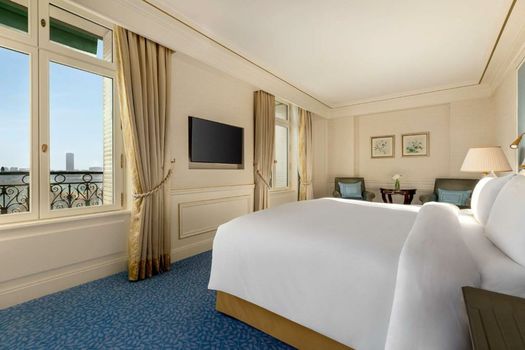 Shangri-La Paris
