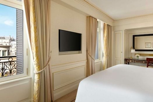 Shangri-La Paris