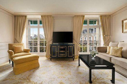 Shangri-La Paris
