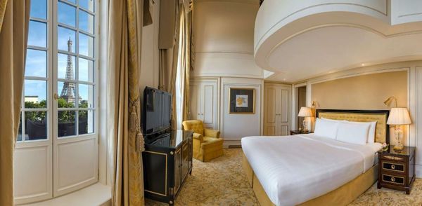Shangri-La Paris