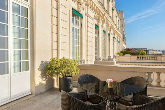 Shangri-La Paris