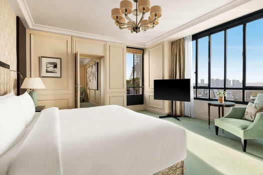 Shangri-La Paris