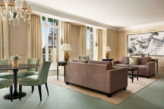 Shangri-La Paris