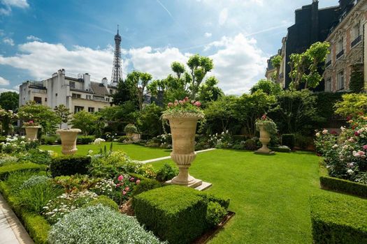 Shangri-La Paris