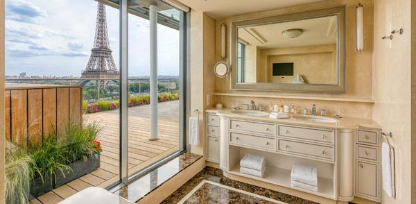Shangri-La Paris