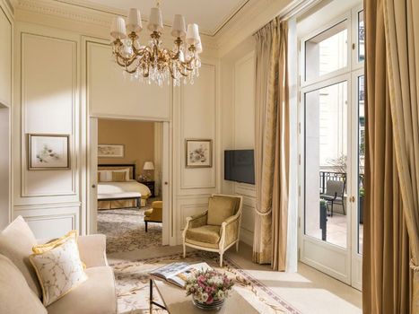 Shangri-La Paris