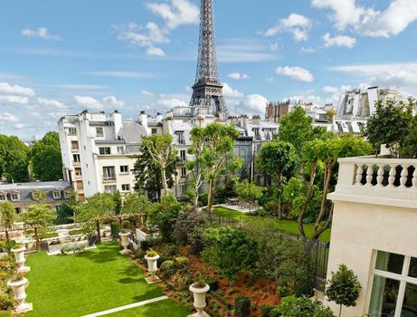 Shangri-La Paris