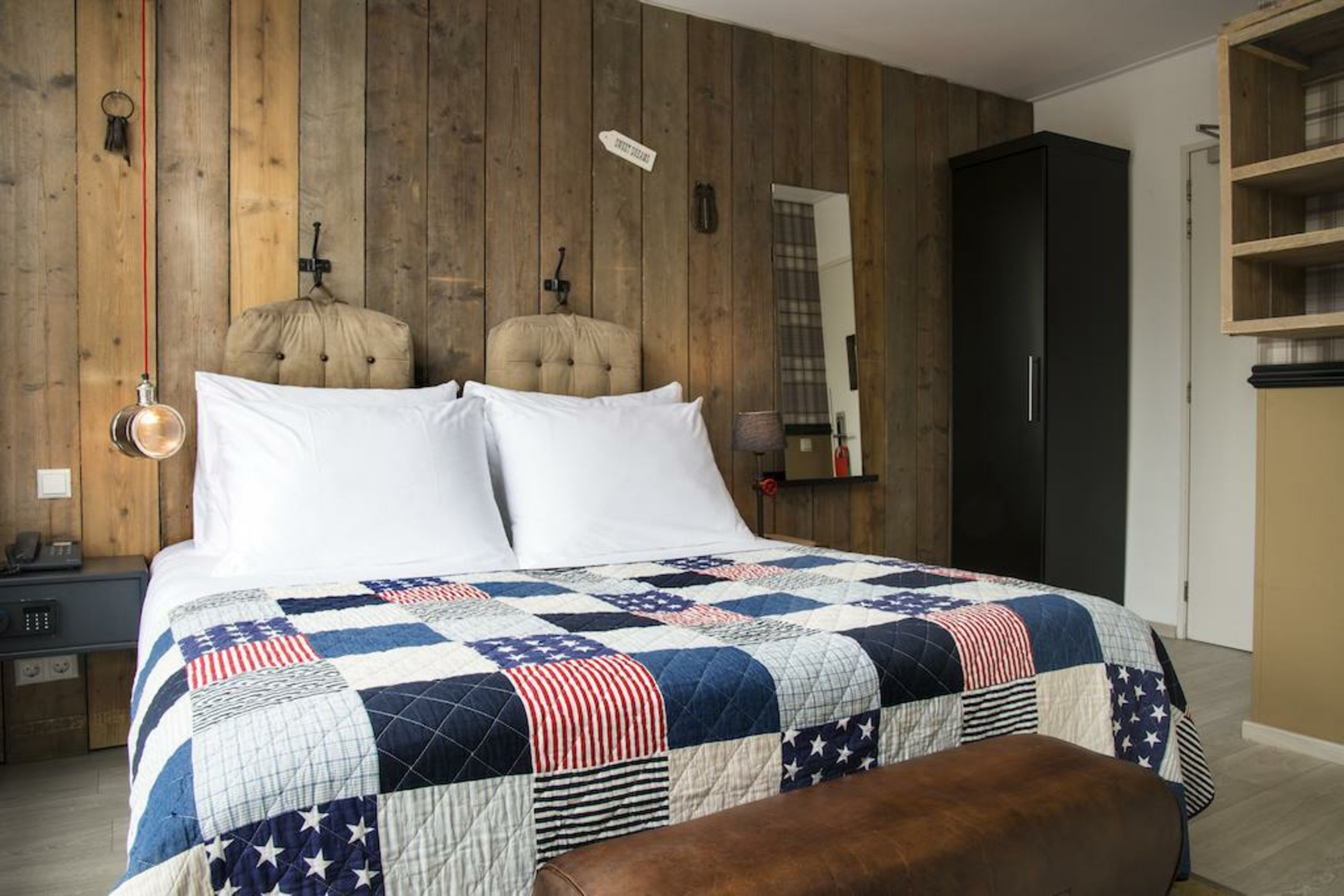 Max Brown Hotel Canal District