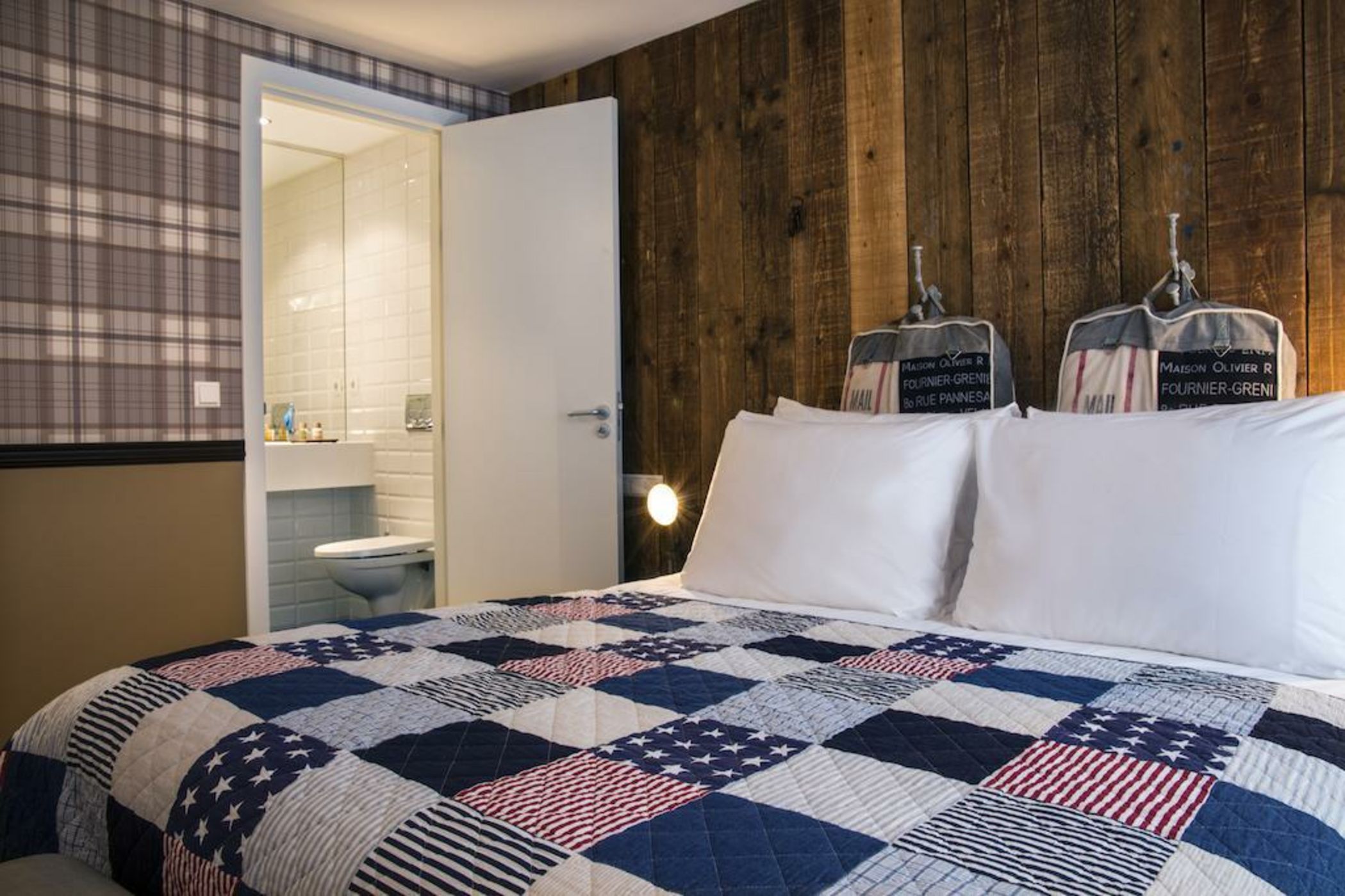 Max Brown Hotel Canal District