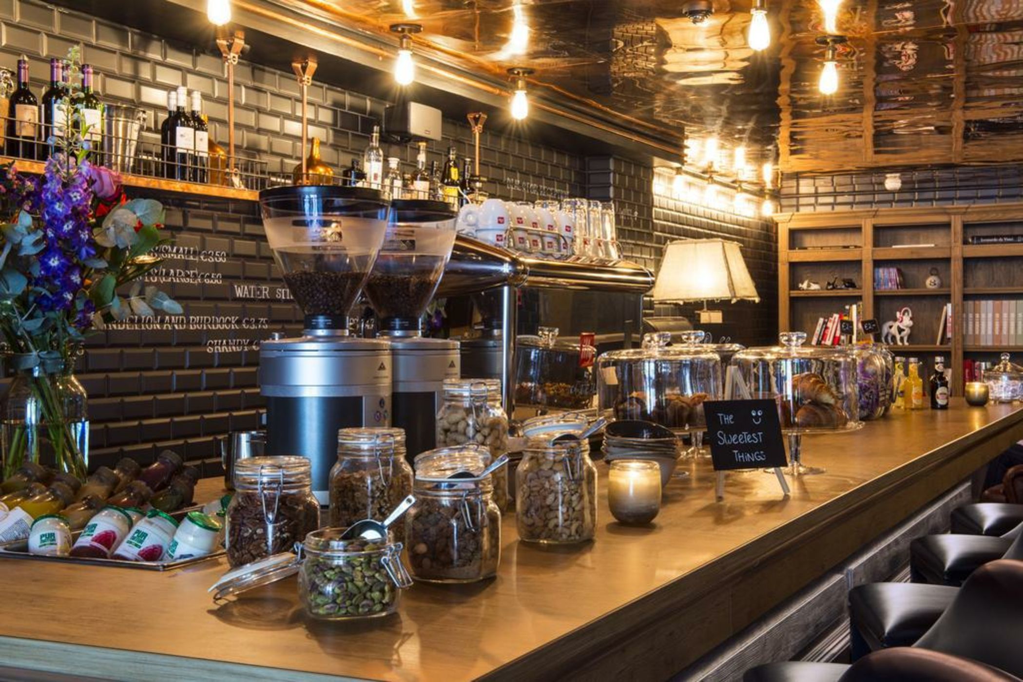 Max Brown Hotel Canal District