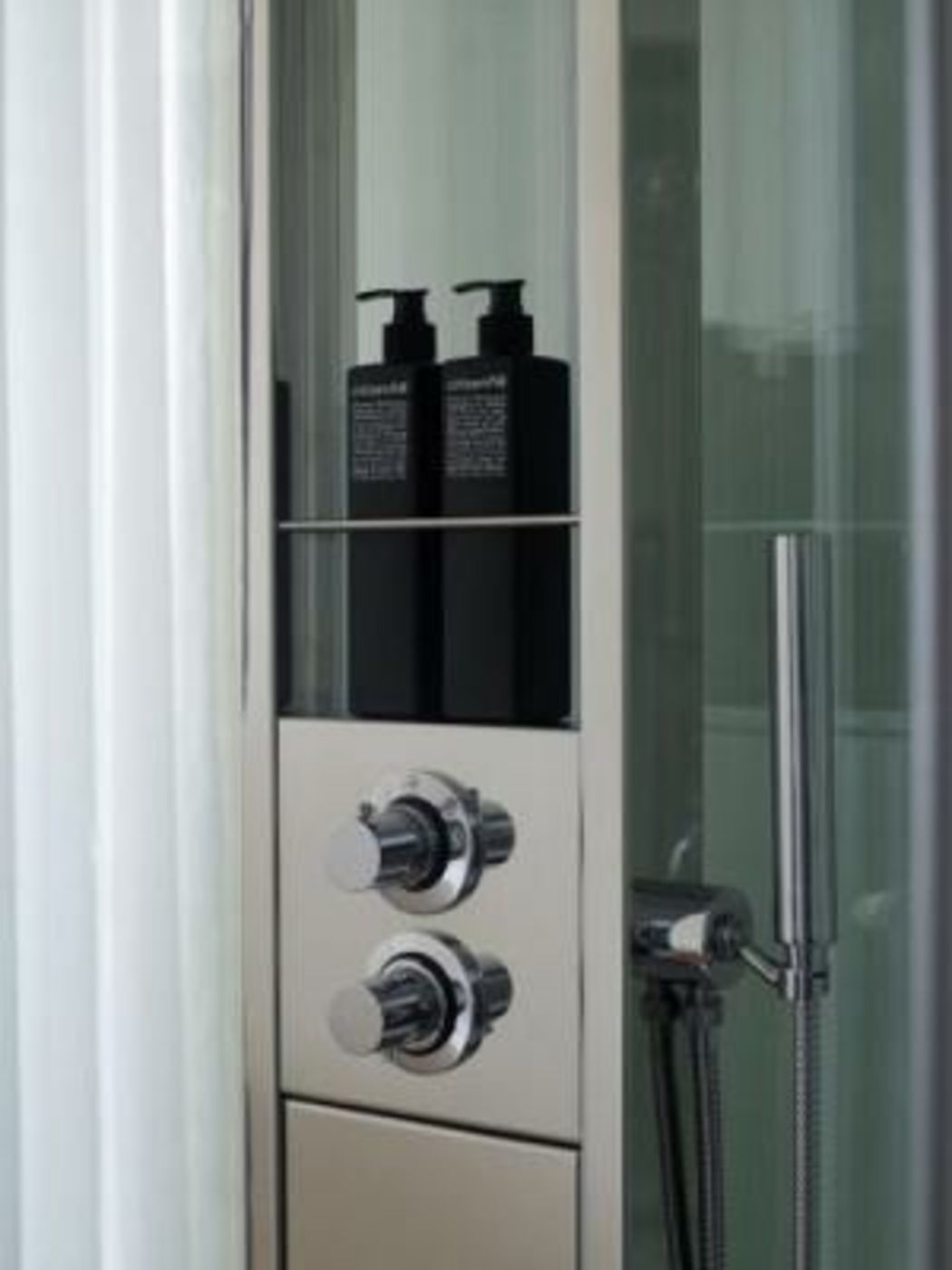 citizenM Schiphol Airport