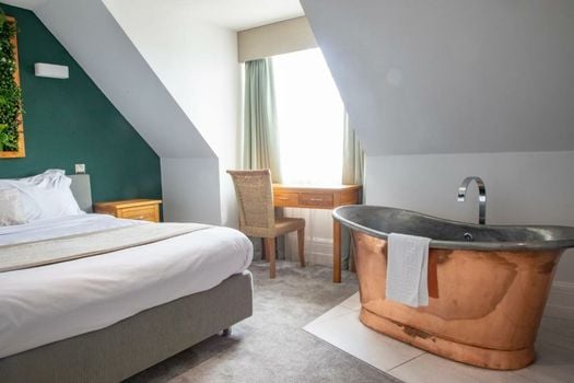 Holm House Hotel