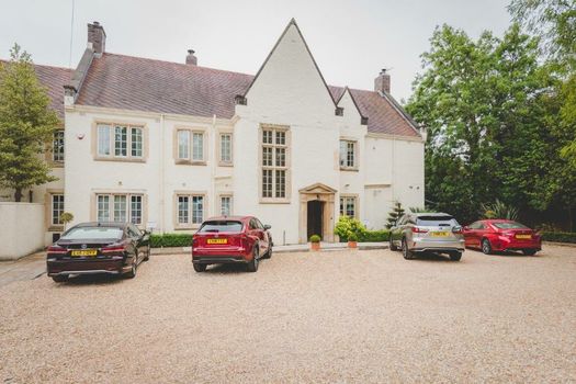 Holm House Hotel