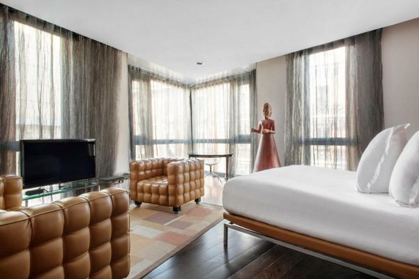 Hotel Urban