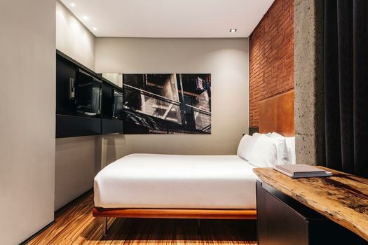 Hotel Granados 83