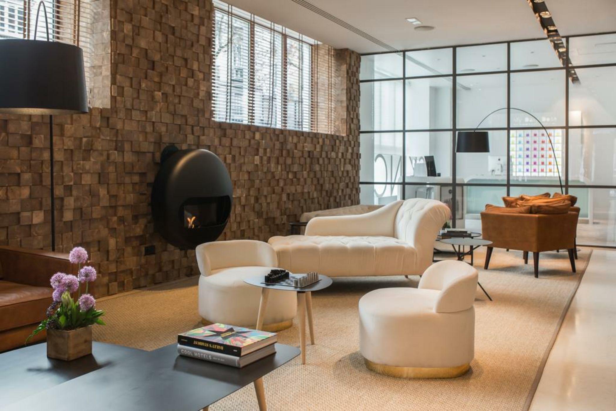 ME Madrid Reina Victoria by Meliá