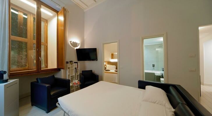 Navona Palace Luxury Inn