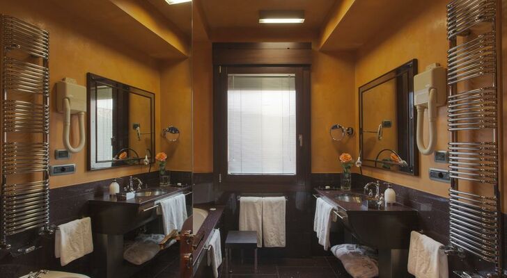 Ca' Pisani Hotel