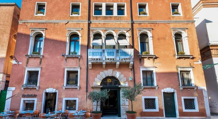 Ca' Pisani Hotel