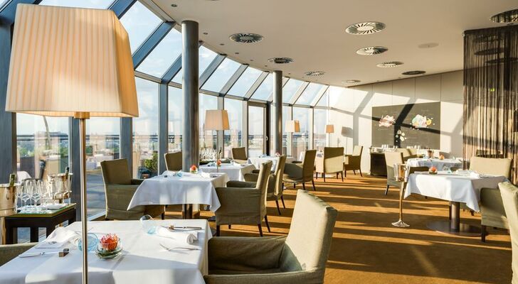 Wasserturm Hotel Cologne, Curio Collection by Hilton