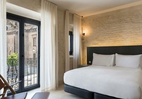 EME Catedral Hotel