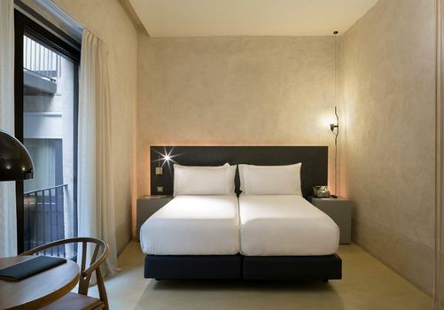 EME Catedral Hotel