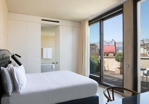 EME Catedral Hotel