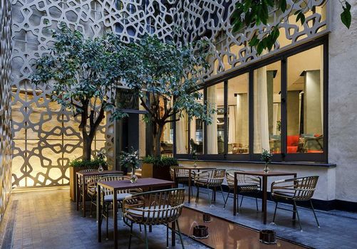 EME Catedral Hotel