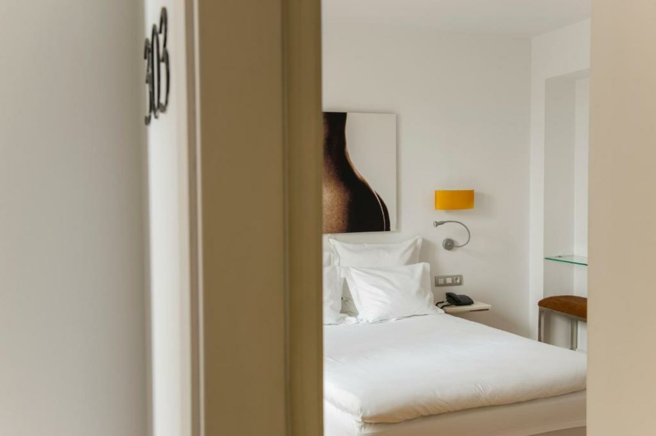 Petit Palace Hotel Tres