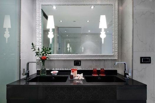 Hotel Colón Gran Meliá - The Leading Hotels of the World