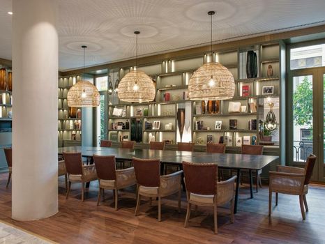 Hotel Colón Gran Meliá - The Leading Hotels of the World