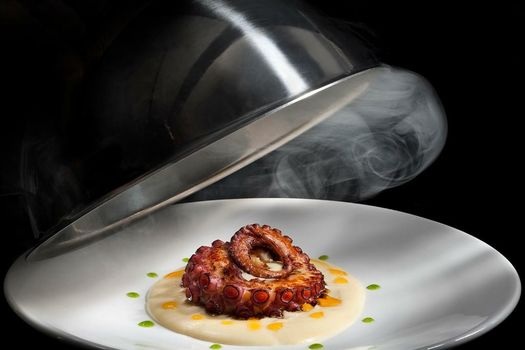 Hotel Colón Gran Meliá - The Leading Hotels of the World