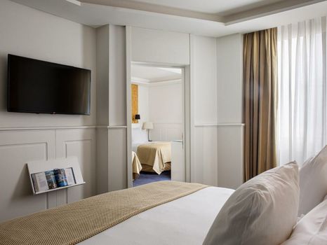 Hotel Colón Gran Meliá - The Leading Hotels of the World