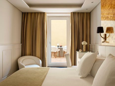 Hotel Colón Gran Meliá - The Leading Hotels of the World
