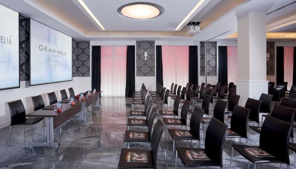 Hotel Colón Gran Meliá - The Leading Hotels of the World