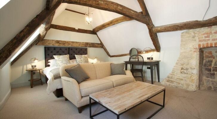 Kings Head Hotel