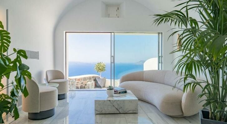 Canaves Oia Suites & Spa