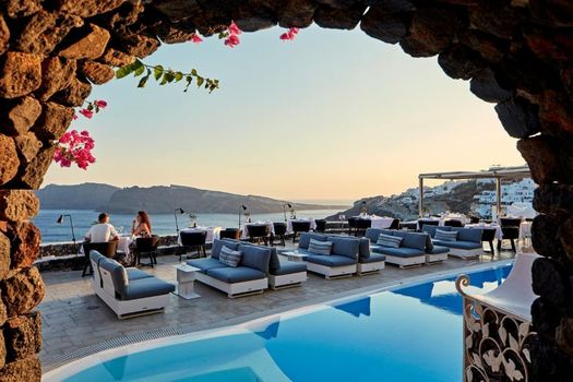 Canaves Oia Suites & Spa
