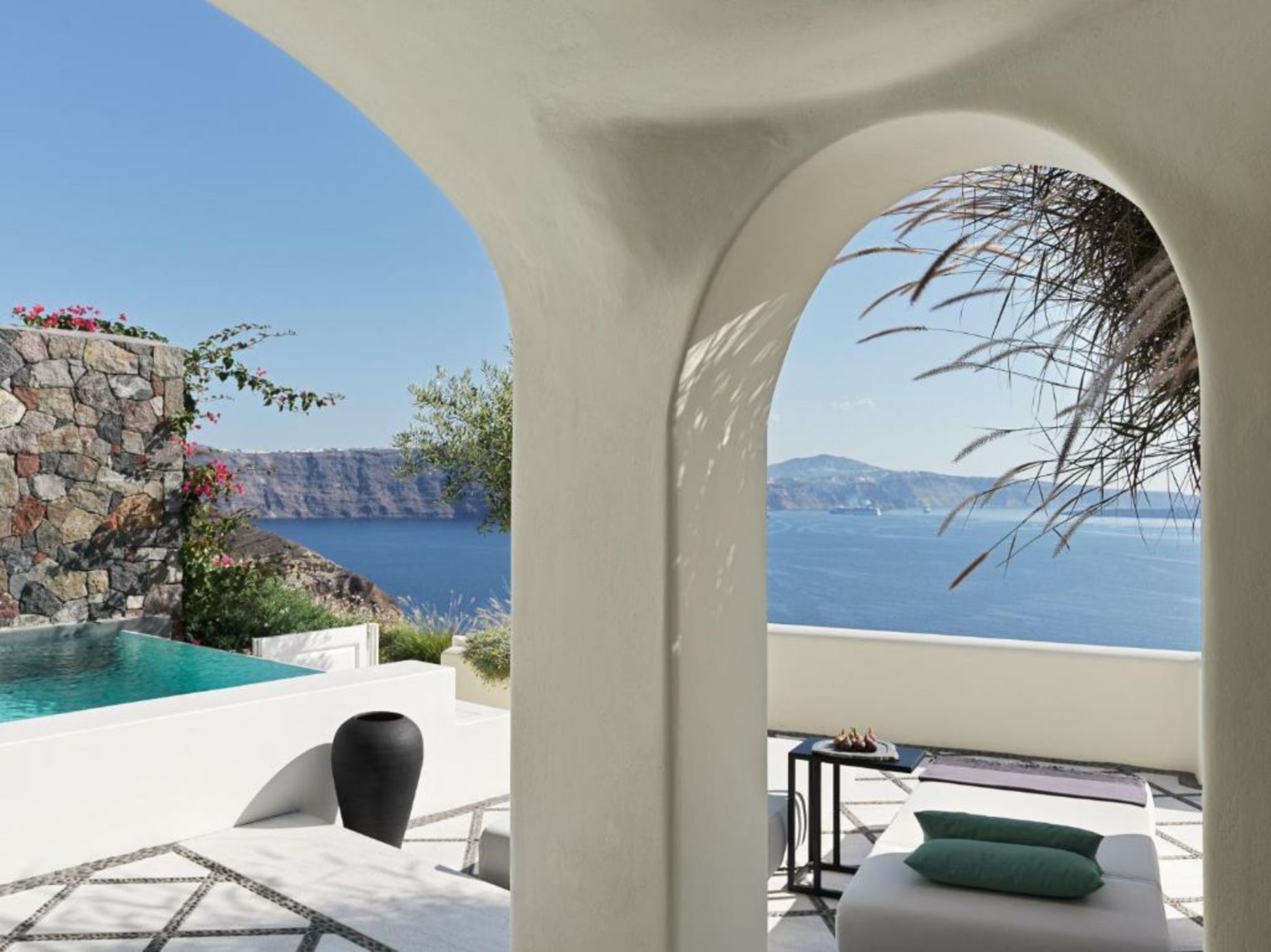Canaves Oia Suites & Spa