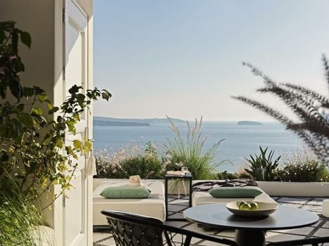 Canaves Oia Suites & Spa