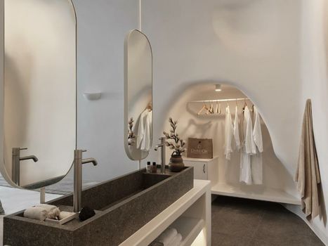 Canaves Oia Suites & Spa