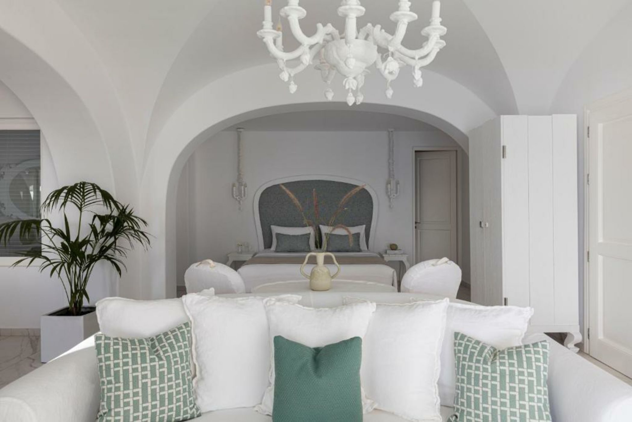 Canaves Oia Suites & Spa