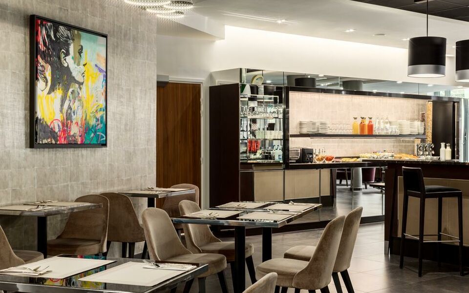 AC Hotel Paris Porte Maillot by Marriott, a Design Boutique Hotel Paris, France